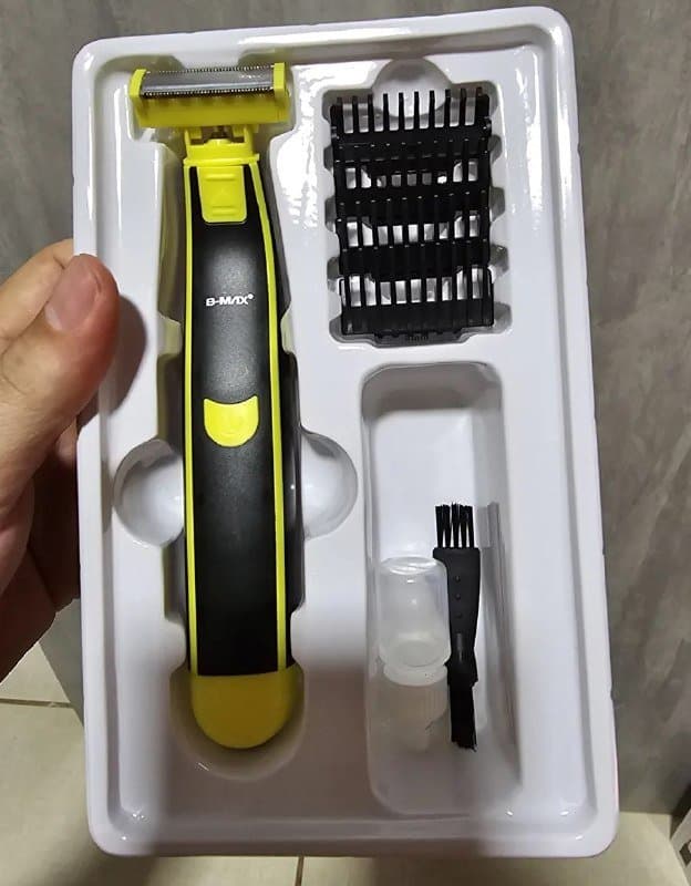 Lecom Aparador de Pelos Elétrico