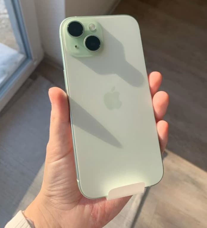 Apple iPhone 15 256GB