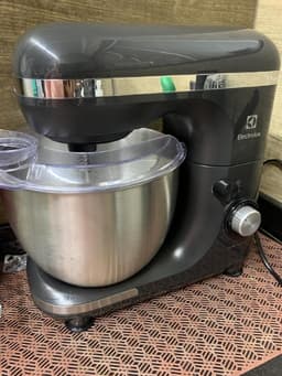 Electrolux Batedeira Planetária EKM40 5L
