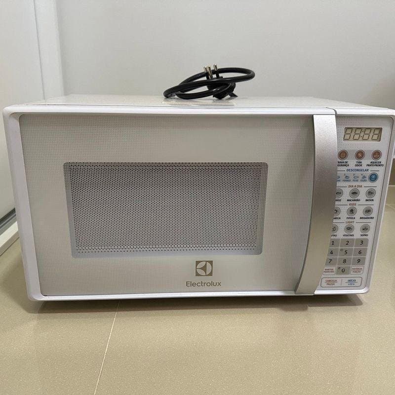 Electrolux Micro-ondas MTO30 20L