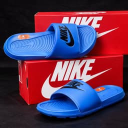 Nike Chinelo Victori One Masculino